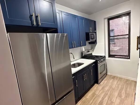 7002 Ridge Blvd APT C1, Brooklyn, NY 11209