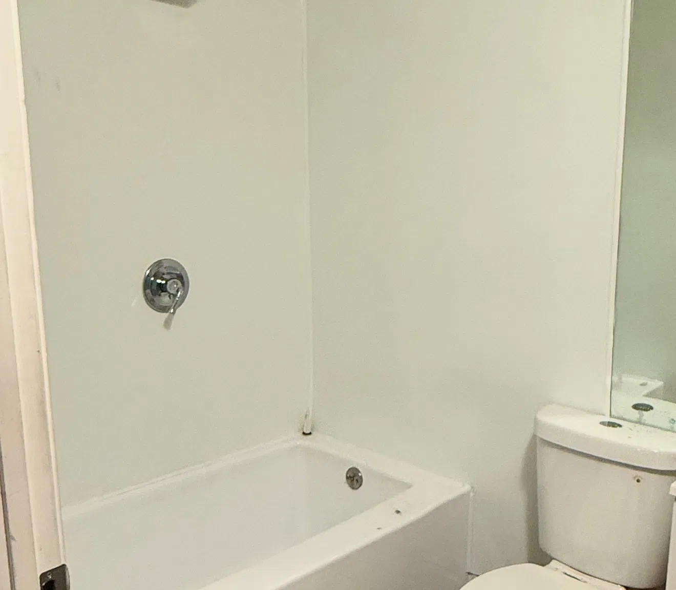 2 bed, 900 sqft, $950 — Photo 4