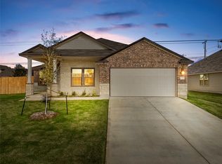 10761 Chesson Flats Dr, Waco, TX 76708