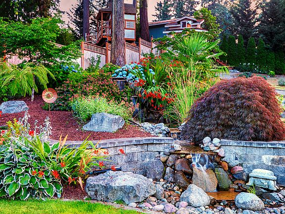 4th image of 4014 102nd Ave E