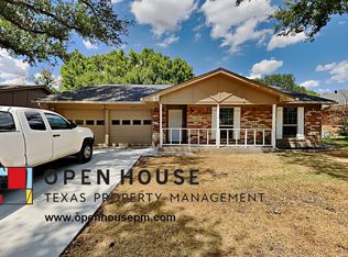 1015 Westminster Ln, Mansfield, TX 76063