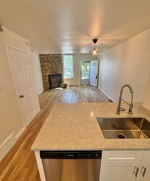 8885 W Floyd Ave — Photo 7