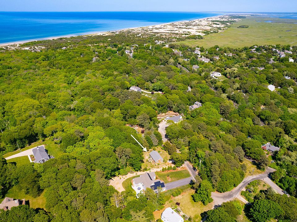 14 Putting Green Circle, East Sandwich, MA 02537 Zillow