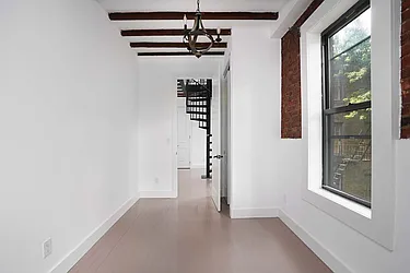 Rented by Nolita Group