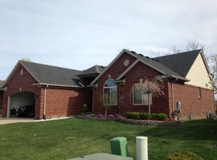16196 Kingsway Dr, Macomb, MI