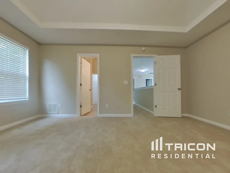 2640 Thunder Basin Way — Photo 17