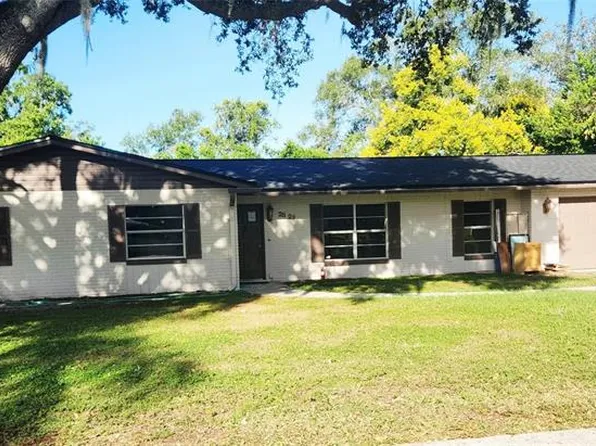 2829 Bellwood Dr, Brandon, FL 33511