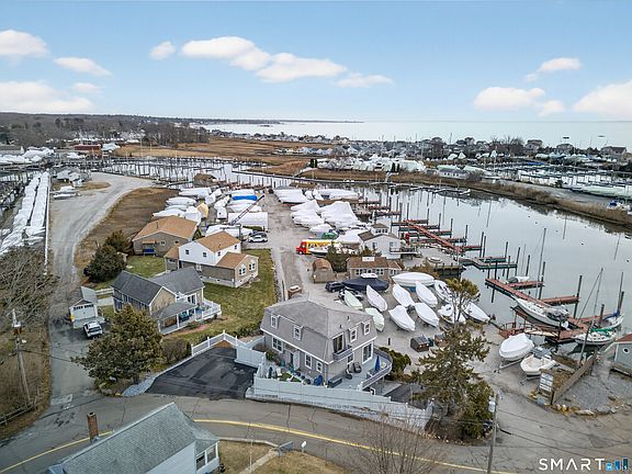 4th image of 40 Hammock Road South