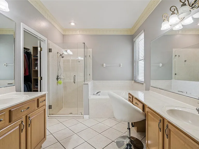 480 Rob Roy Dr — Photo 11