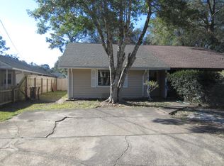 506 Park View Rd NW #B, Fort Walton Beach, FL 32547