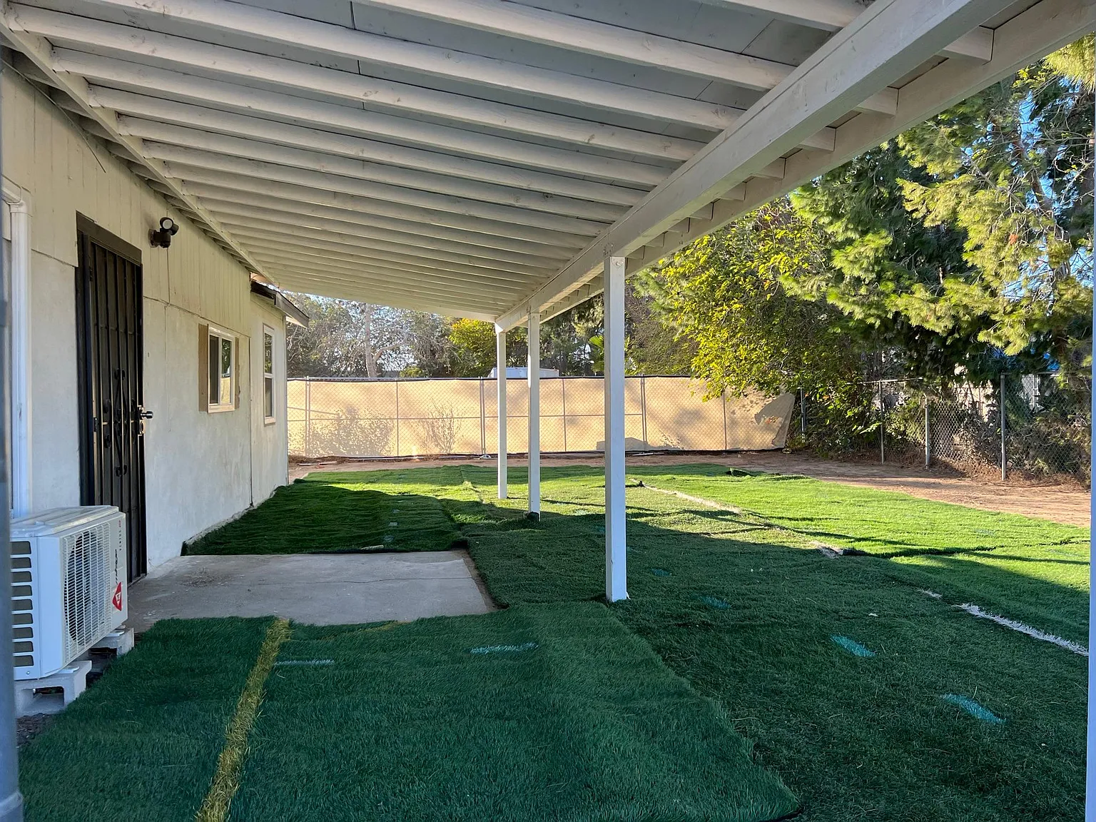 2 bed, 1.5 bath, 682 sqft, $2,500 — Photo 2