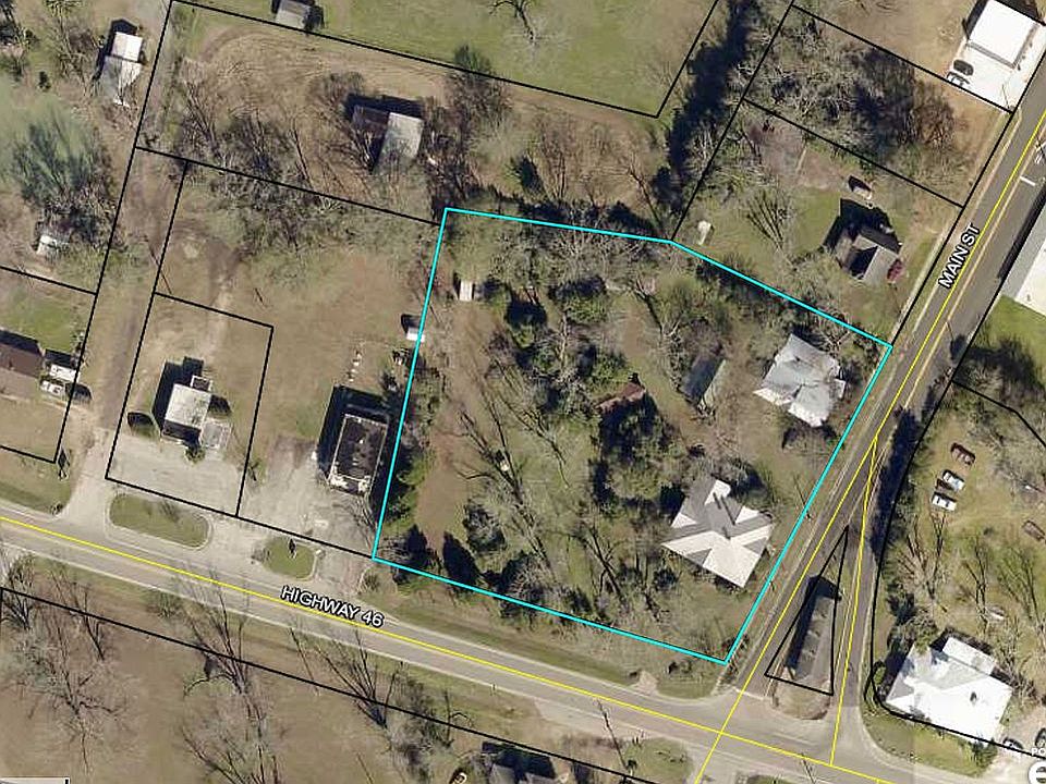 Corner Hwy 46 & Main        