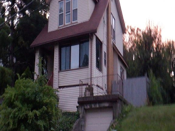 2nd image of 1244 McKeone Ave