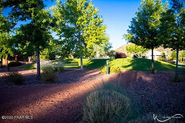 1645 N Thimble Ln — Photo 36