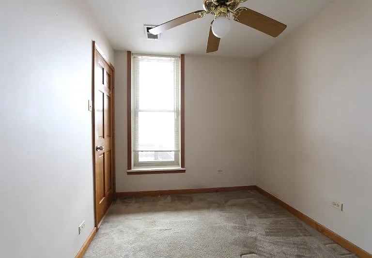 1257 W Flournoy St #4F — Photo 11