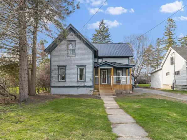 12 Lincoln St, Canton, NY 13617