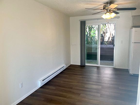5th image of 1329 Z St #I