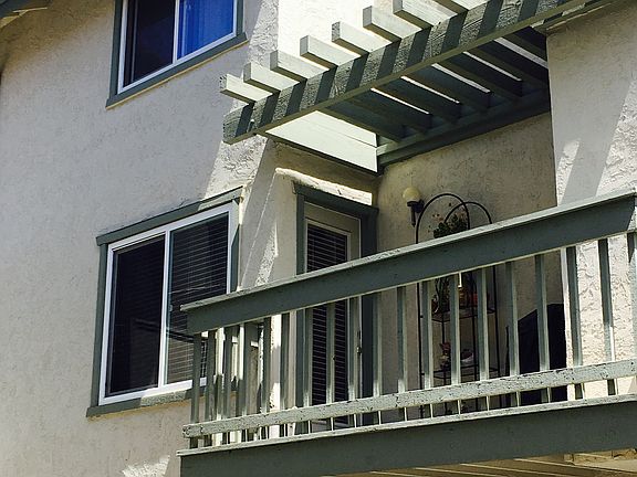 Large Deck off Living Room
