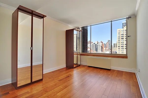 Rented by Corcoran | media 3