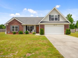 352 Old Dam Rd, Jacksonville, NC 28540