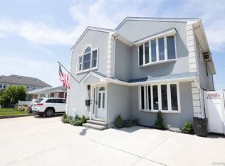 245 W Chester St, Long Beach, NY 11561