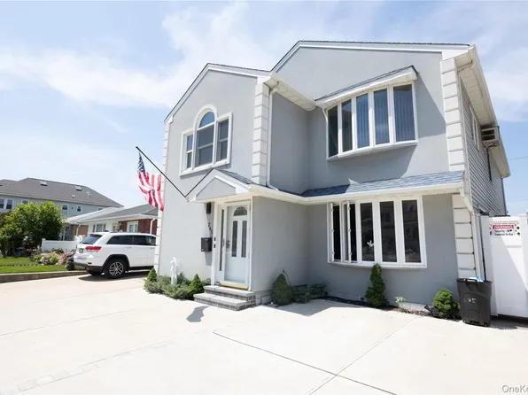 245 W Chester Street W, Long Beach, NY 11561