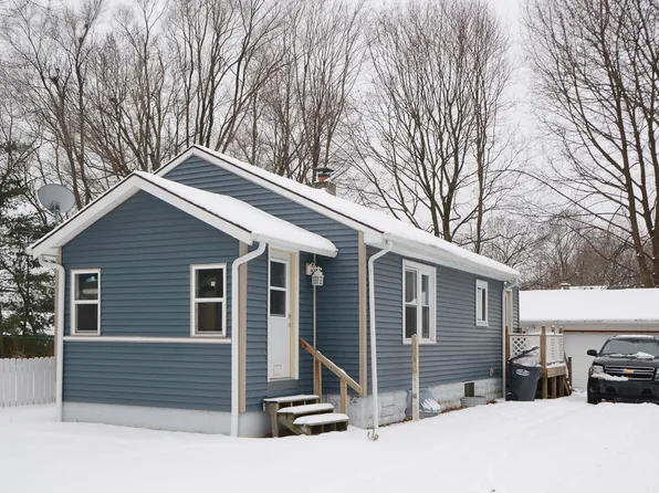 136 Ocom St, Kalamazoo, MI 49048