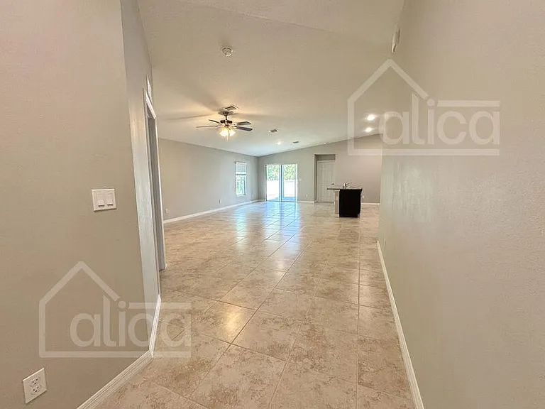 3271 Hale Ave SE — Photo 3