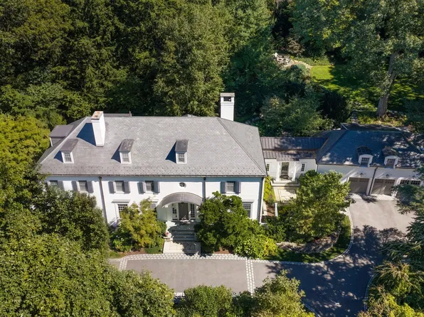54 Sargent Rd, Brookline, MA 02445