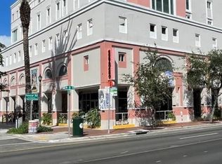 1475 SW 8th St APT 403, Miami, FL 33135