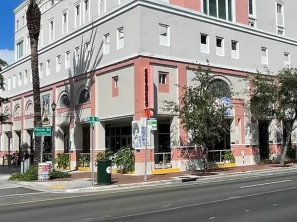 1475 SW 8th St APT 403, Miami, FL 33135