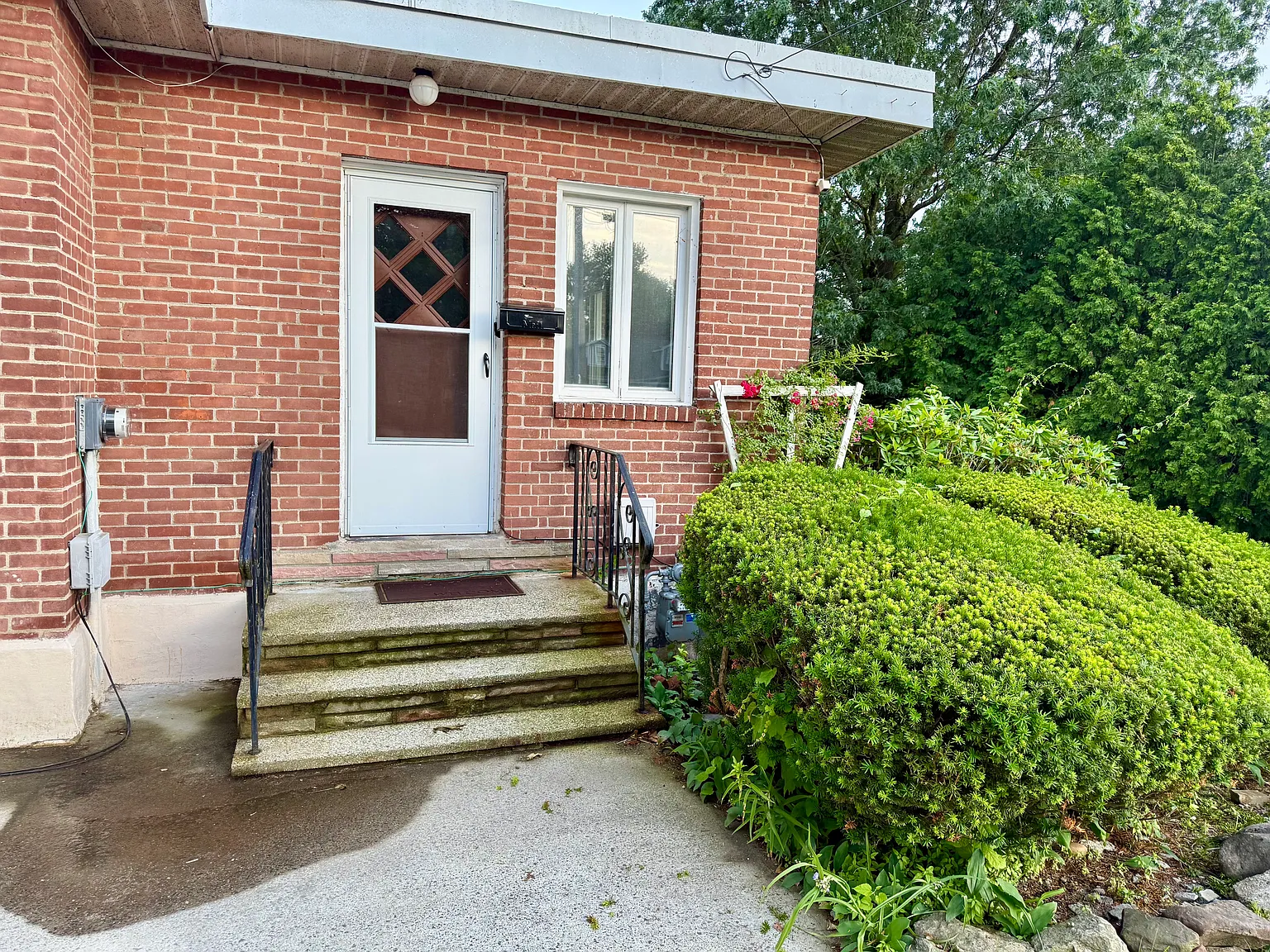 Studio, 500 sqft, $1,350 — Photo 2