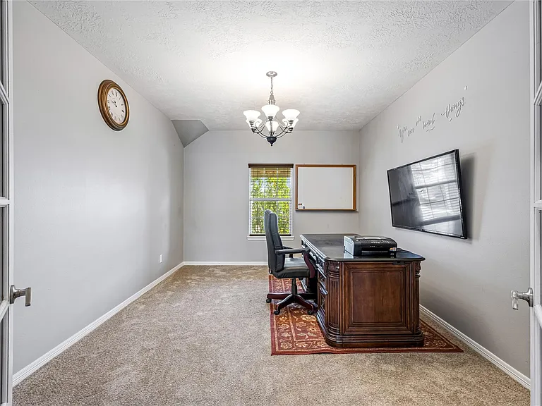 8127 Edenwood Dr — Photo 36