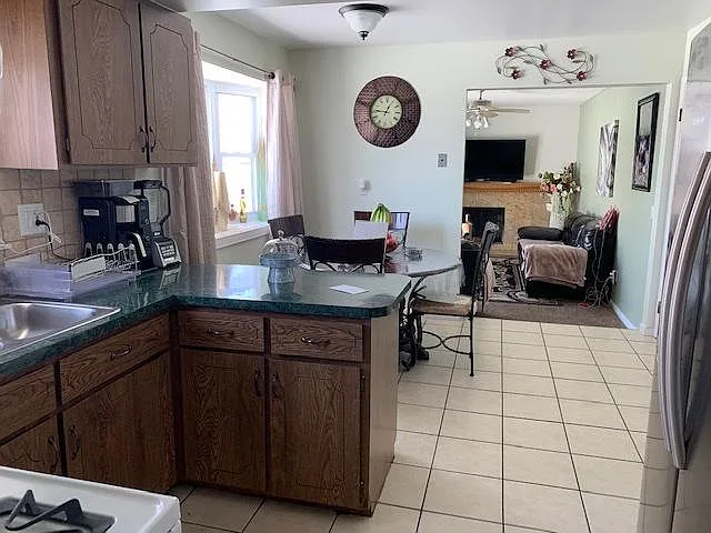 29333 Walker Dr — Photo 5