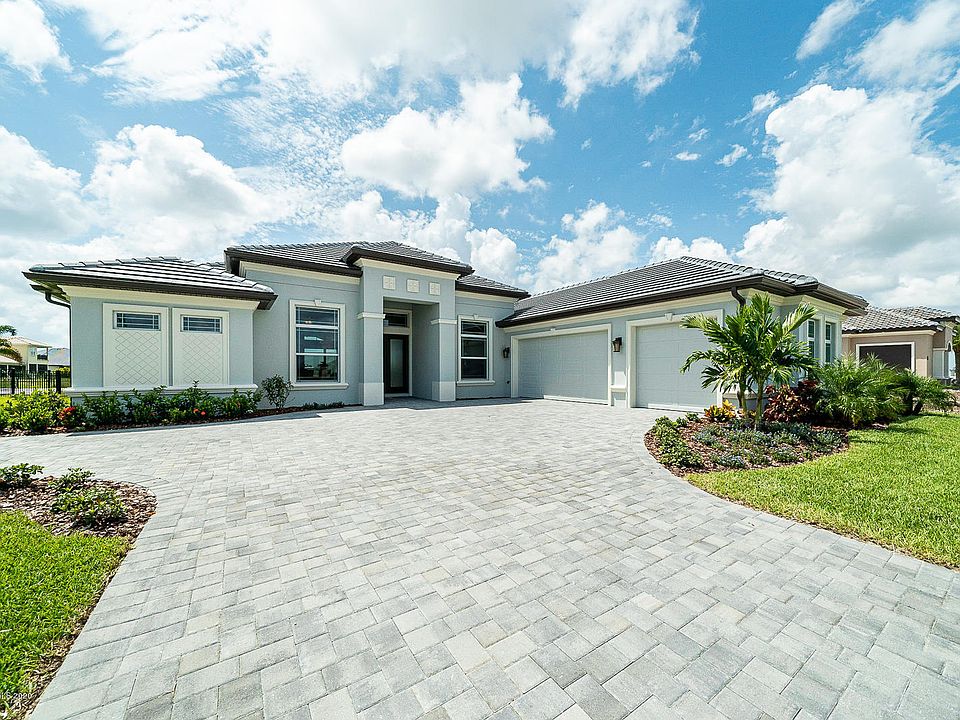 1st image of 8690 Serrano Cir