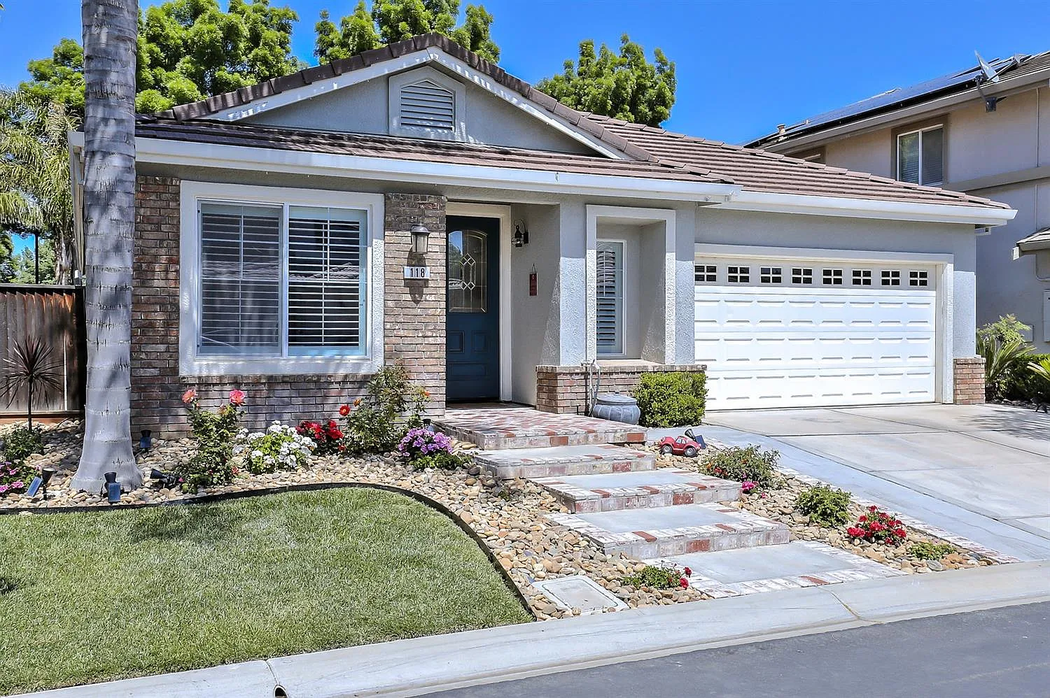 118 Echo Pl photo 1
