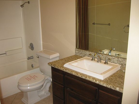 3rd image of 213 Woodland Pkwy Unit 107