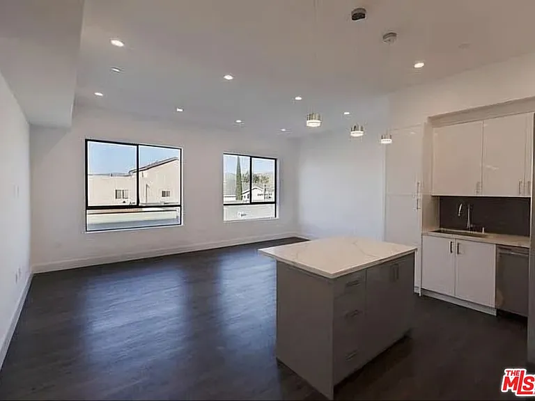 5254 Denny Ave #202 — Photo 3