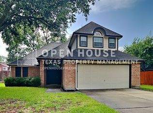 9903 Jockey Club Dr, Houston, TX 77065
