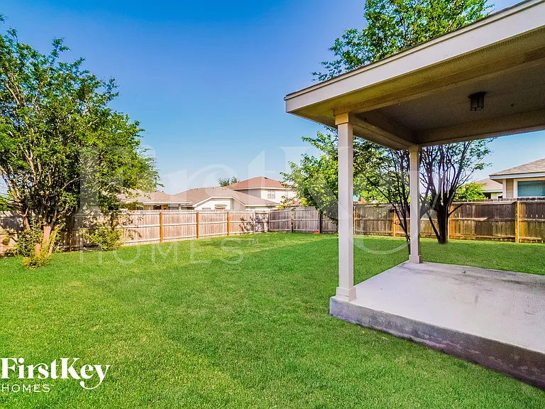 9538 Shetland Ct — Photo 14
