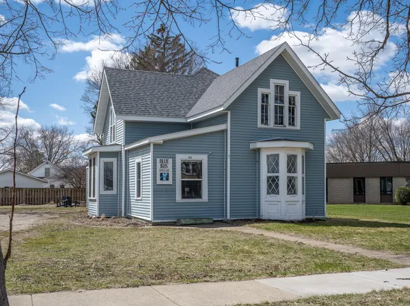 311 N Prairie St, Lake City, MN 55041