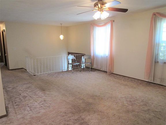 5th image of 512 Tulane St