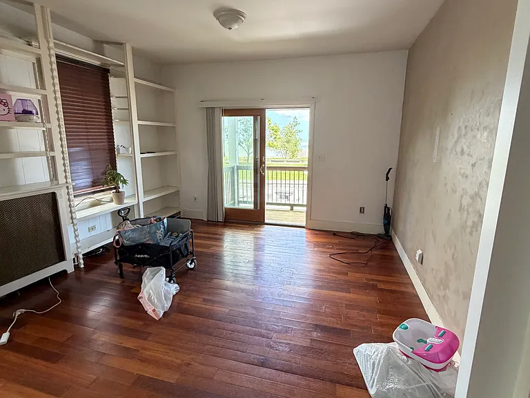 12 Dolphin Ave #3 — Photo 14
