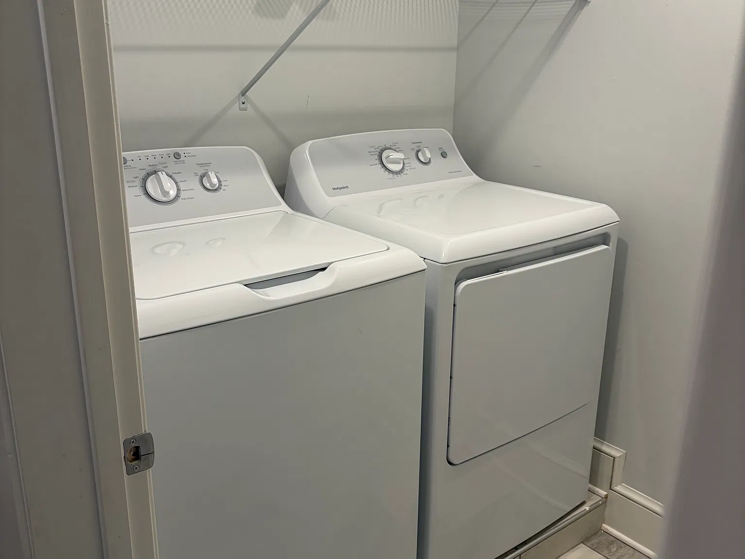 2 bed, 1.5 bath, $1,350 — Photo 3