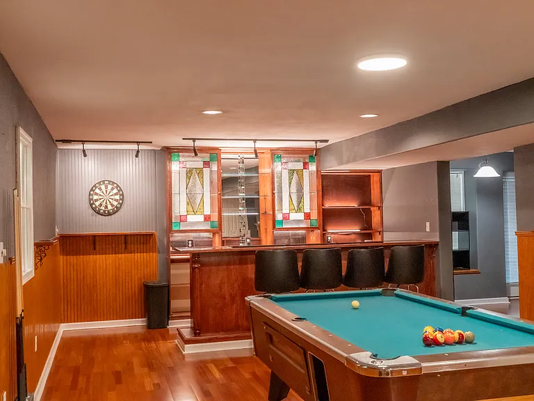 8401 Kennedy Dr — Photo 91