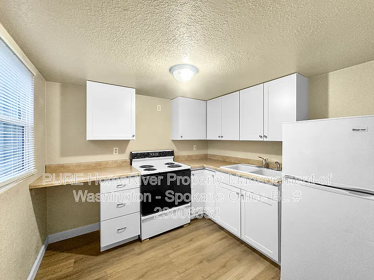 634 E 23rd Ave #G — Photo 3