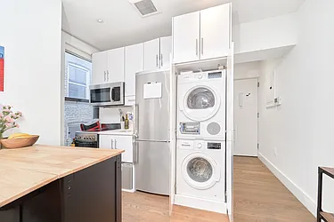 Rented by Living New York