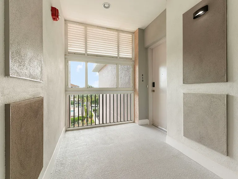 11701 Olivetti Ln #410 — Photo 32