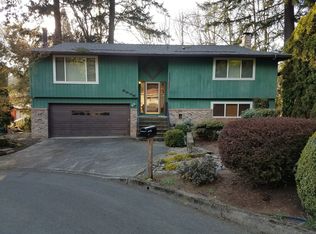 8215 SW Glencreek Ct, Portland, OR 97223