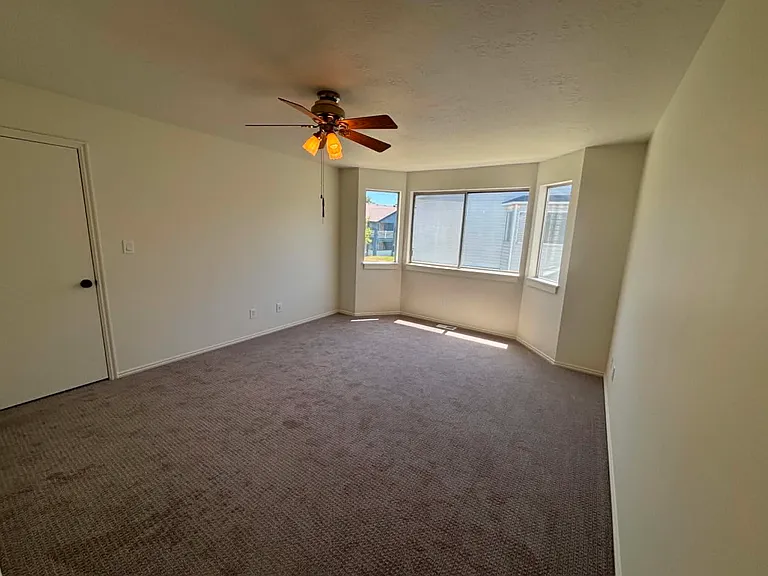 3913 W Rockwood Way #E — Photo 15